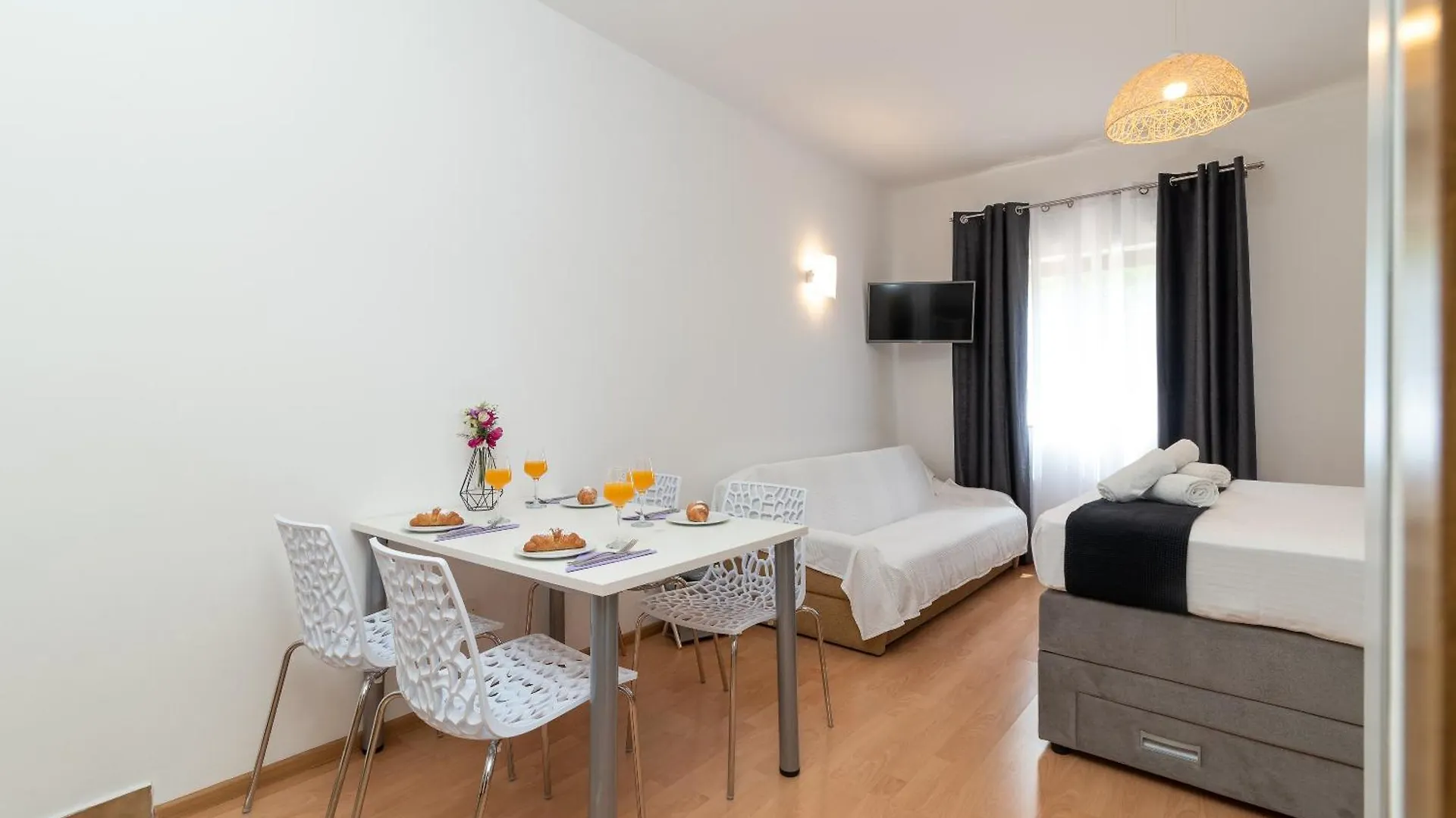 Apartments Bozan Trogir